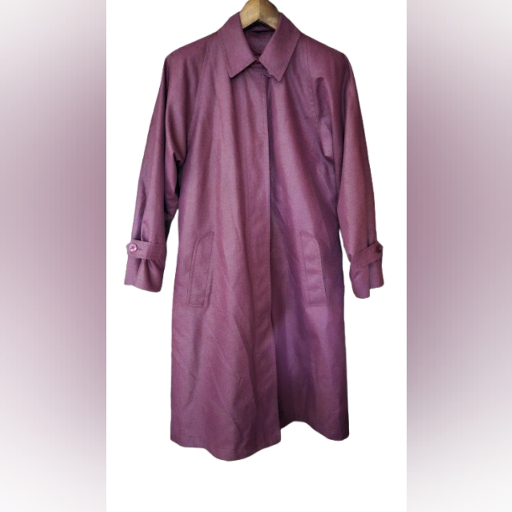 *NWOT London Fog Womans Trench